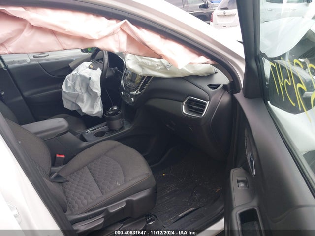 Chevrolet EQUINOX LT 2019 2GNAXVEX3K6258405 Image 5