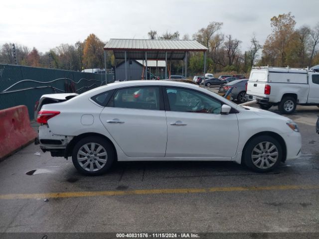 3N1AB7AP8HY300313 Nissan SENTRA SV