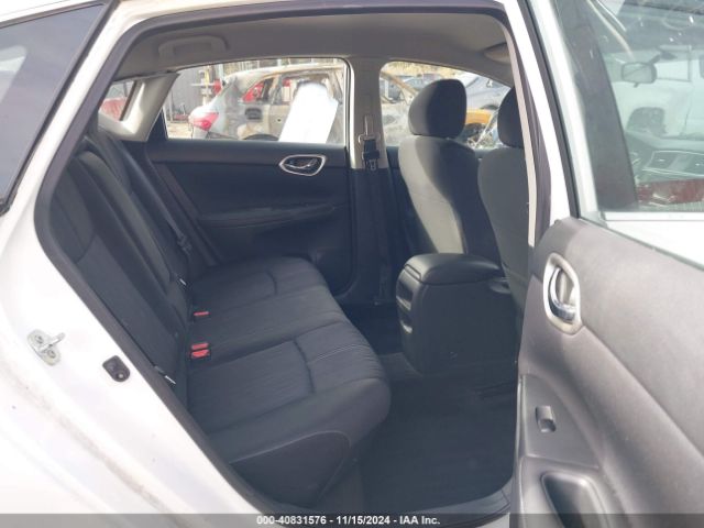 3N1AB7AP8HY300313 Nissan SENTRA SV