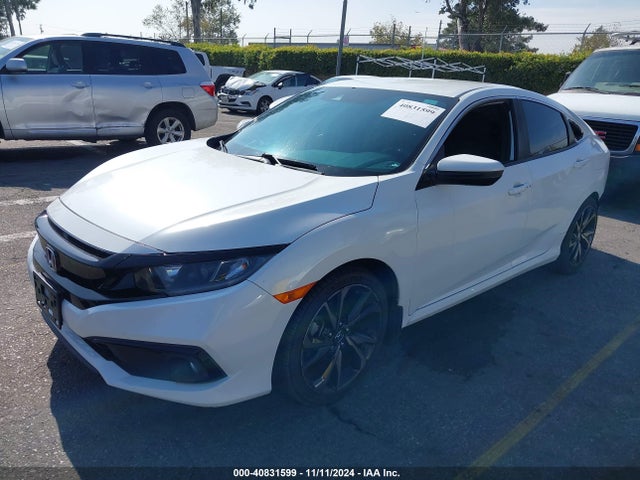 Honda Civic Sport 2020 19XFC2F82LE205051 Image 2