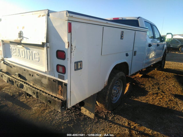 Ford F-250 Xl 2018 1FT7W2B69JED05348 Image 4