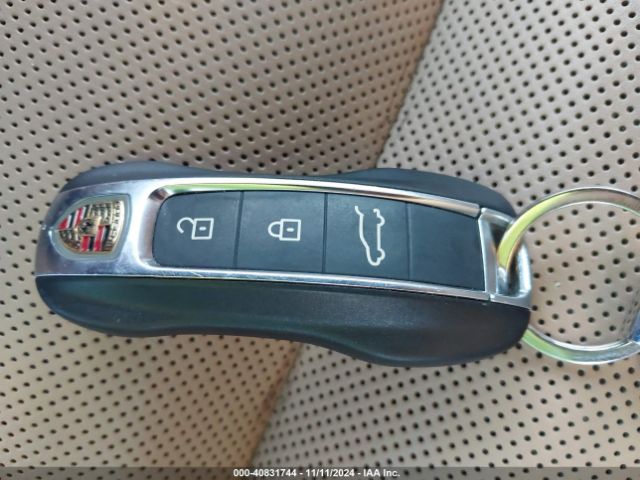 2019 PORSCHE CAYENNE E-HYBRID WP1AE2AY5KDA51171 Photo 10