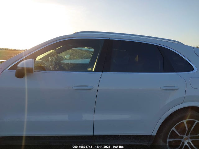 Porsche Cayenne E-hybrid 2019 WP1AE2AY5KDA51171 Image 14