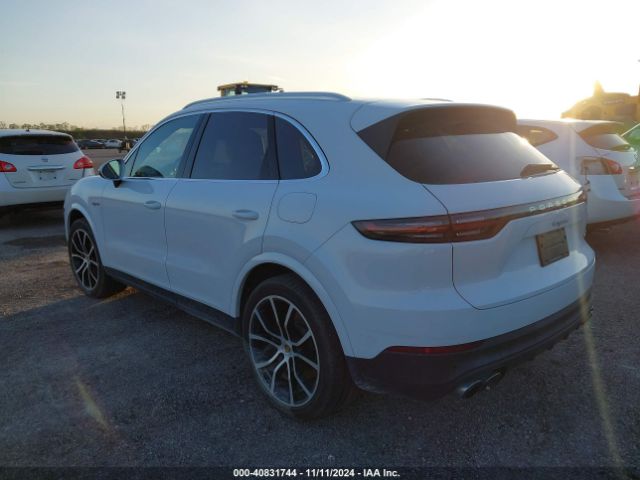 2019 PORSCHE CAYENNE E-HYBRID WP1AE2AY5KDA51171 Photo 2
