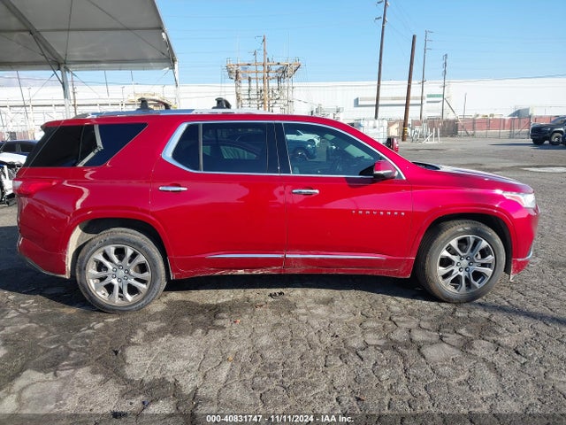 Chevrolet Traverse Premier 2018 1GNERKKW4JJ237568 Image 13