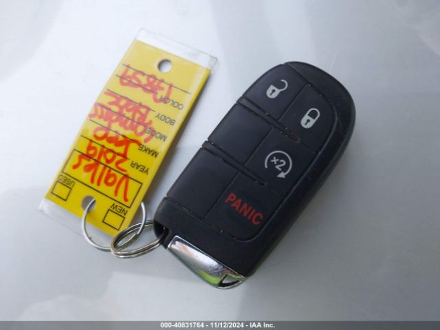 3C4NJCBB5KT743939 Jeep Compass Sun And Wheel Fwd