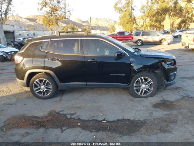3C4NJCBB5KT743939 Jeep Compass Sun And Wheel Fwd