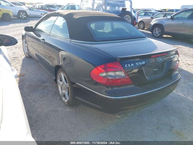 2007 MERCEDES-BENZ CLK 550 WDBTK72F97F229767 Photo 2