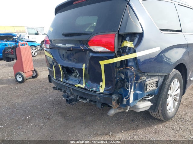 2C4RC1EG6JR108558 Chrysler Pacifica Touring L Plus