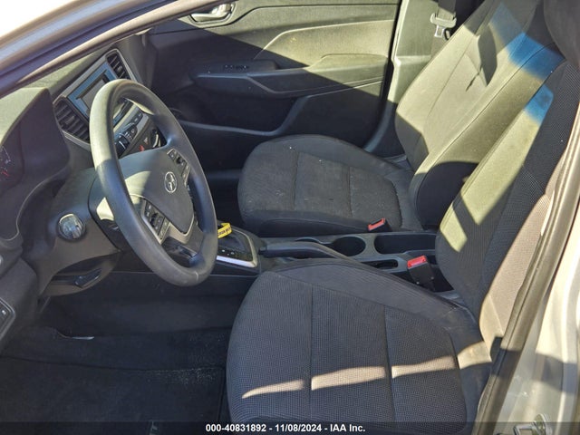 Hyundai ACCENT SE 2019 3KPC24A31KE068471 Image 5