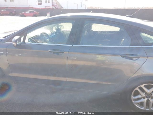 3FA6P0H71FR153038 Ford FUSION SE