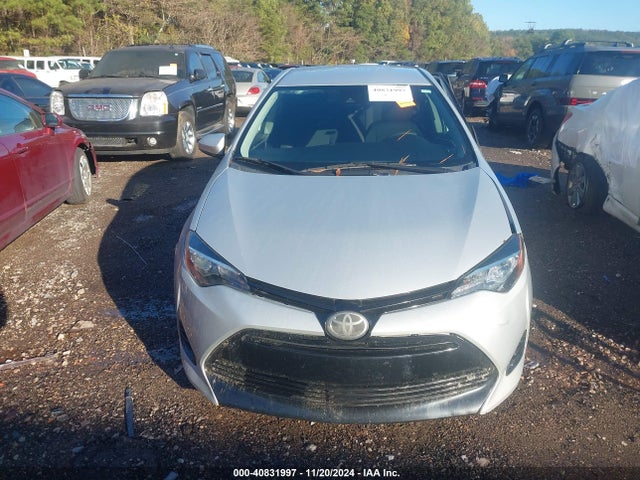 Toyota COROLLA LE 2018 2T1BURHE3JC002415 Image 12