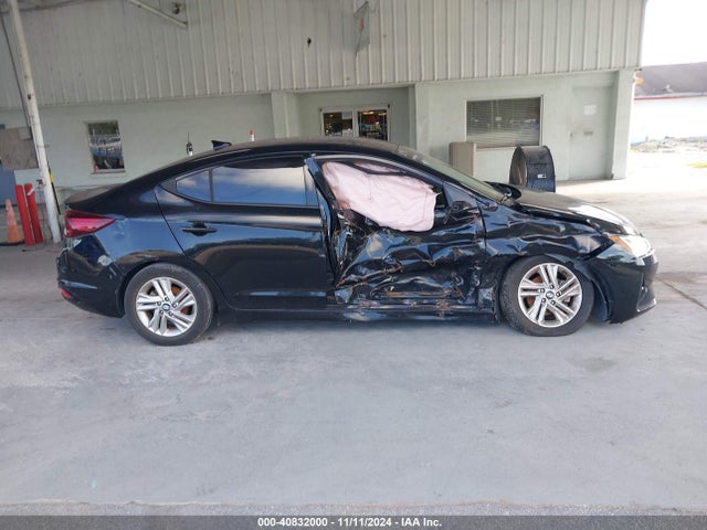 Hyundai ELANTRA SEL 2019 5NPD84LF0KH440338 Image 14