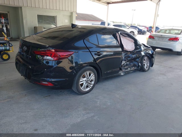 Hyundai ELANTRA SEL 2019 5NPD84LF0KH440338 Image 4