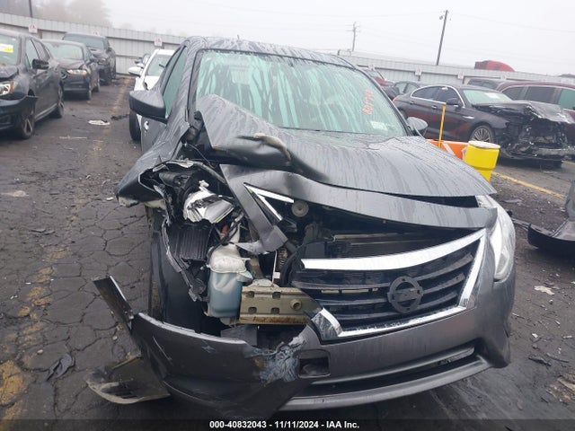 3N1CN7AP8JL801740 Nissan Versa 1.6 Sv