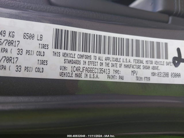 1C4RJFAG6EC135413 Jeep Grand Cherokee Laredo