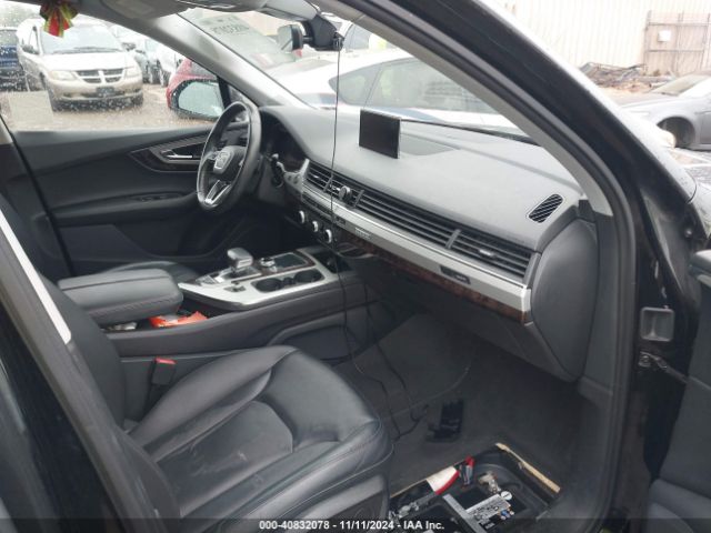 WA1LHAF77JD039995 Audi Q7 2.0t Premium