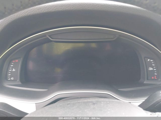 WA1LHAF77JD039995 Audi Q7 2.0t Premium