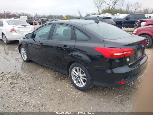 Ford FOCUS SE 2016 1FADP3F23GL213790 Image 3