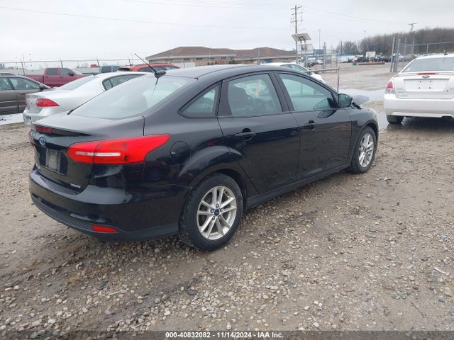 Ford FOCUS SE 2016 1FADP3F23GL213790 Image 4