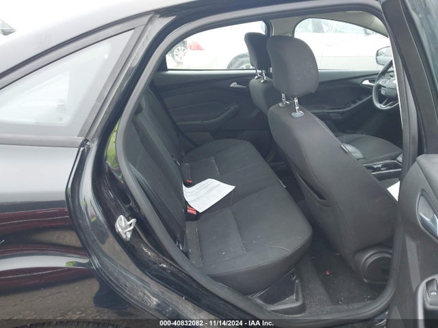 Ford FOCUS SE 2016 1FADP3F23GL213790 Image 8