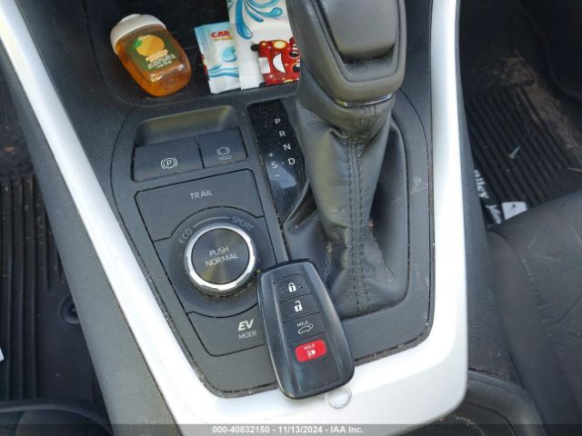 2T3RWRFV7LW094682 Toyota Rav4 Hybrid Xle