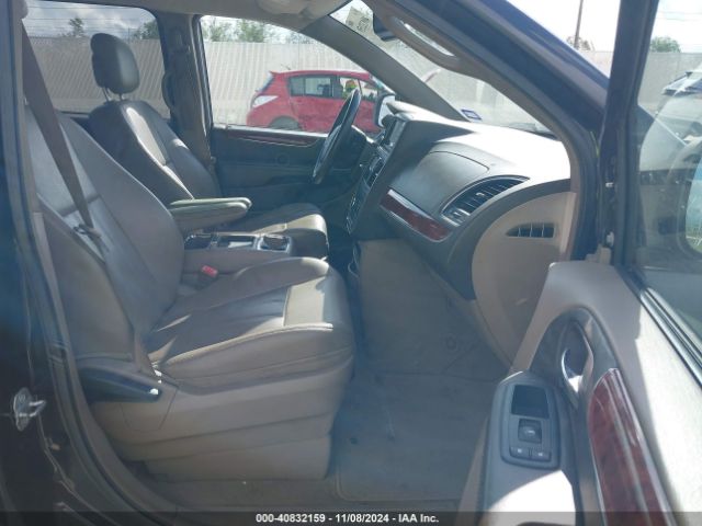 2C4RC1BG0ER363359 Chrysler Town & Country Touring