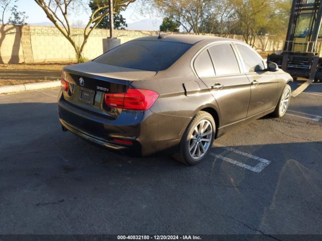 WBA8E1G56GNU10694 BMW 320i