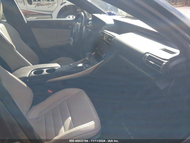 JTHCM1D2XG5005012 Lexus IS 300