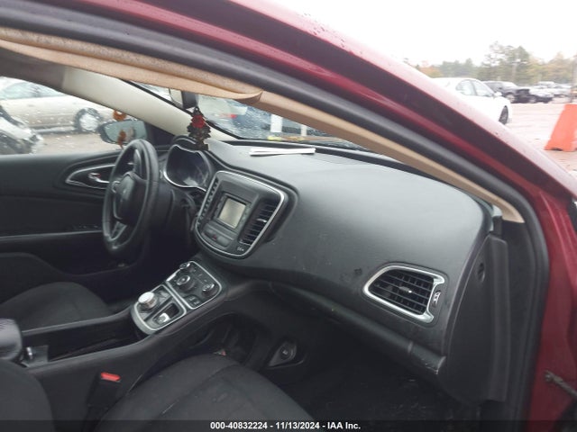 Chrysler 200 Limited 2015 1C3CCCAB2FN554081 Image 5