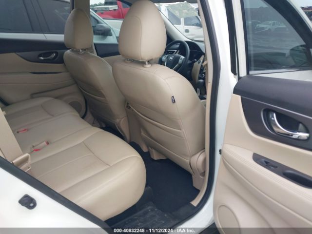 JN8AT2MT0GW007506 Nissan ROGUE SV