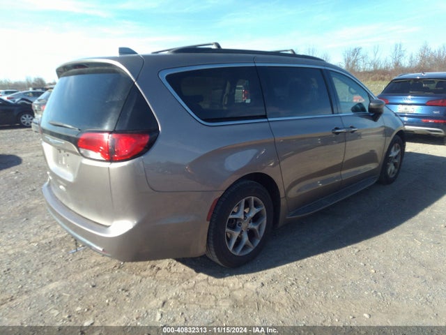 Chrysler Pacifica Touring Plus 2017 2C4RC1BG2HR785251 Image 4