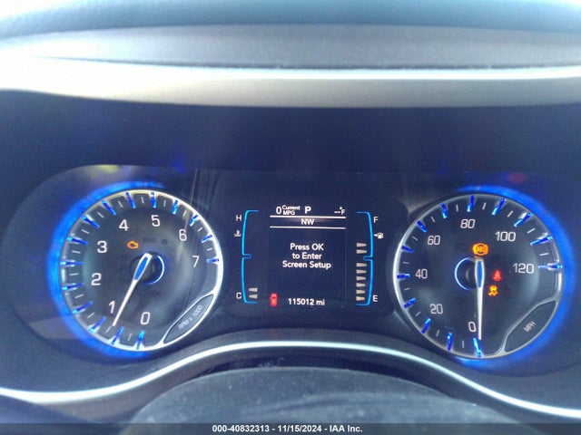 2C4RC1BG2HR785251 Chrysler Pacifica Touring Plus