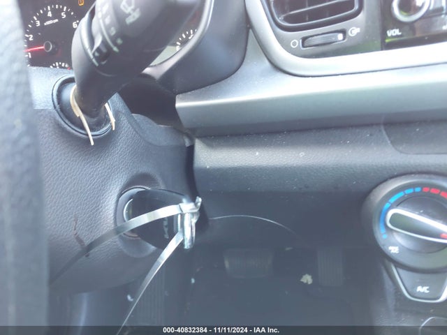 KIA RIO S 2023 3KPA24AD6PE603446 Image 11