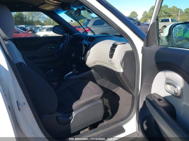 KNDJN2A20F7120317 KIA Soul !