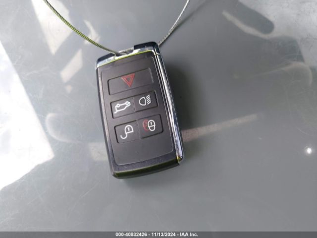2020 JAGUAR E-PACE SADFK2FX7L1001234 Photo 10