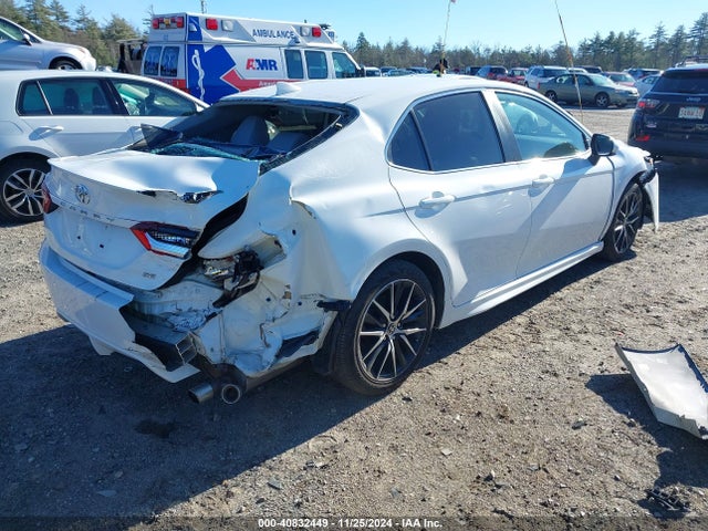 4T1G11AK0MU475594 Toyota CAMRY SE