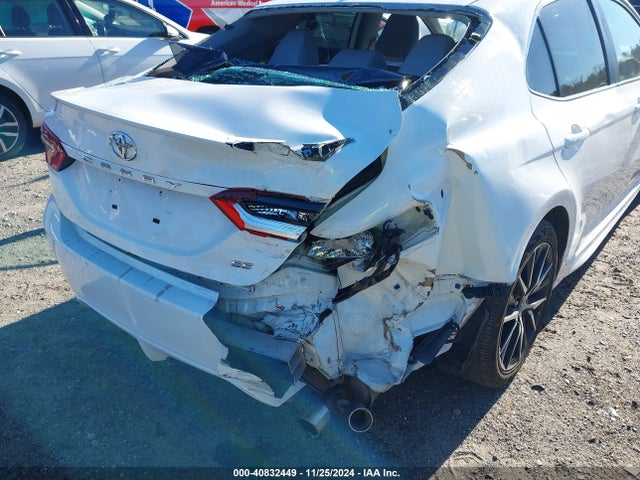 4T1G11AK0MU475594 Toyota CAMRY SE
