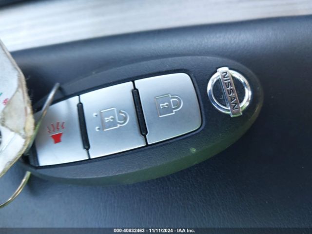 5N1AZ2MH0HN172402 Nissan MURANO S