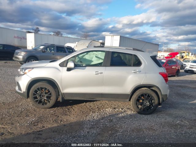 KL7CJPSM4NB542424 Chevrolet Trax Awd Lt
