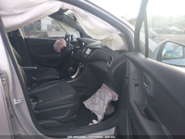 KL7CJPSM4NB542424 Chevrolet Trax Awd Lt