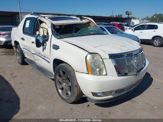 2007 CADILLAC ESCALADE EXT 3GYFK62867G181972 Photo 0