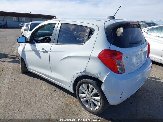 Chevrolet Spark 1lt Cvt 2017 KL8CD6SA5HC716664 Image 3