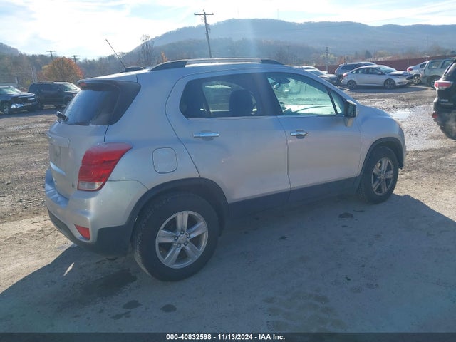 Chevrolet Trax Lt 2017 KL7CJLSB3HB252672 Image 4
