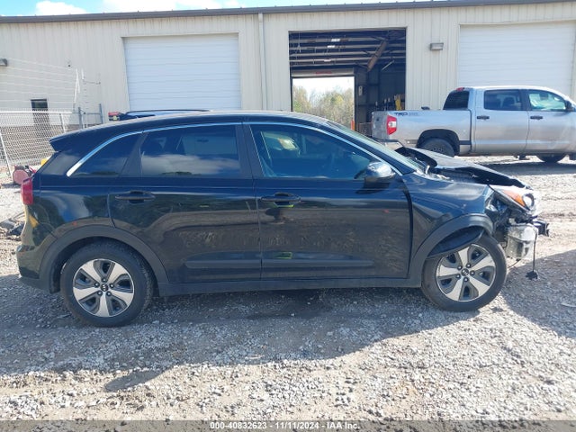 KIA NIRO FE 2018 KNDCB3LC6J5201503 Image 13