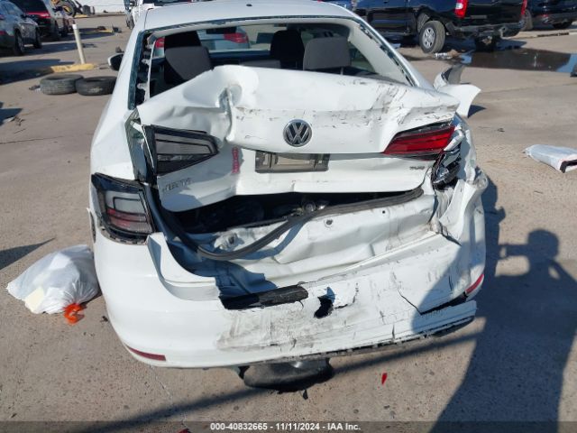 3VW2B7AJ7JM254688 Volkswagen Jetta 1.4t S