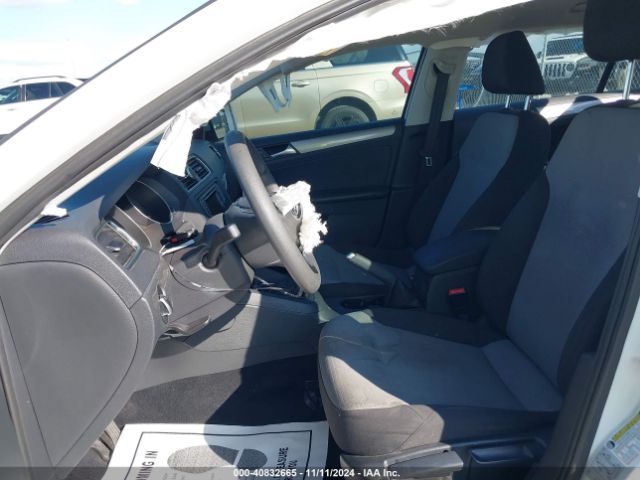 3VW2B7AJ7JM254688 Volkswagen Jetta 1.4t S