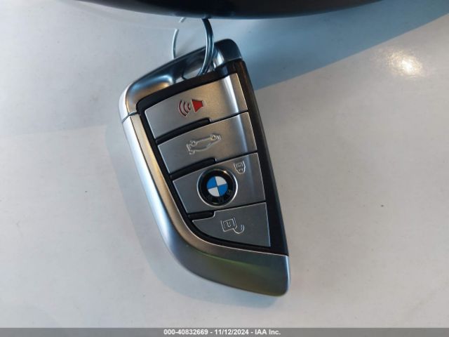 WBA7T2C0XNCJ65683 BMW 740 I