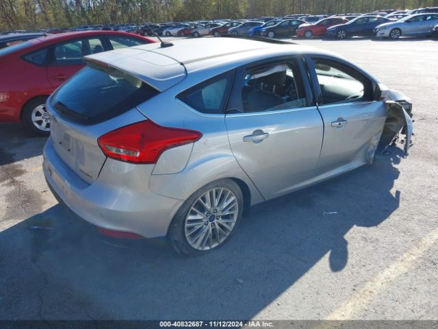 1FADP3N24JL275210 Ford Focus Titanium