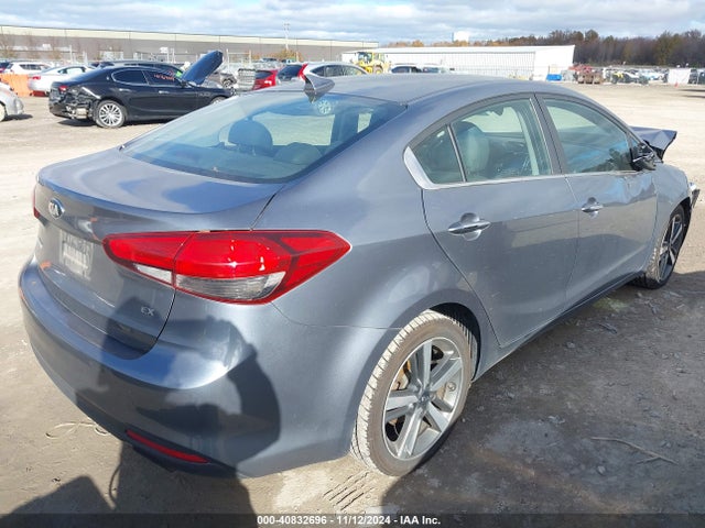 KIA FORTE EX 2017 3KPFL4A83HE113974 Image 4